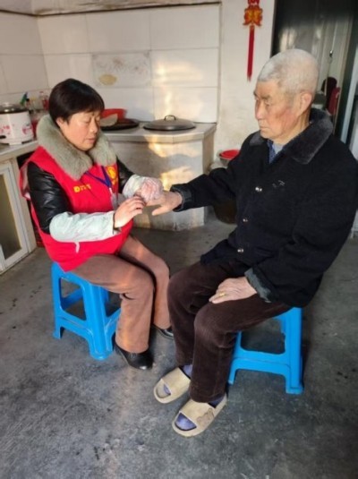 “暖巢”行动添薪火 “苏适养老”映晚晴