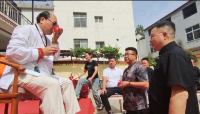 中华奇人张天师（张云斐）收徒唐玉忠、钱来宝