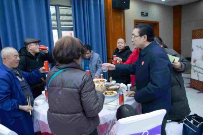 红色收藏家现代特殊教育推动者 ——曹必荣校长