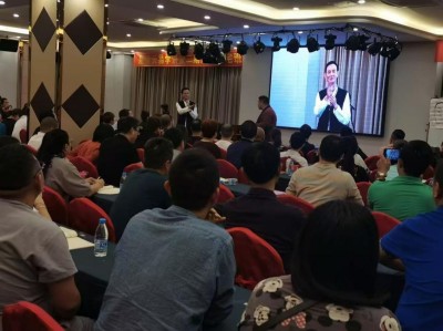 涂轩诚相学大师十三卷： 从宁波老宅到国际易学峰会的相术革命