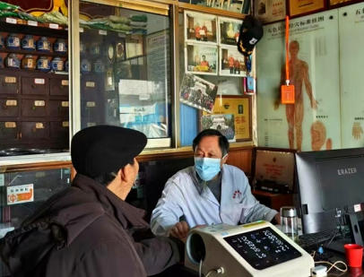 国粹承初心  中医献两会 著名中医——钱国锋