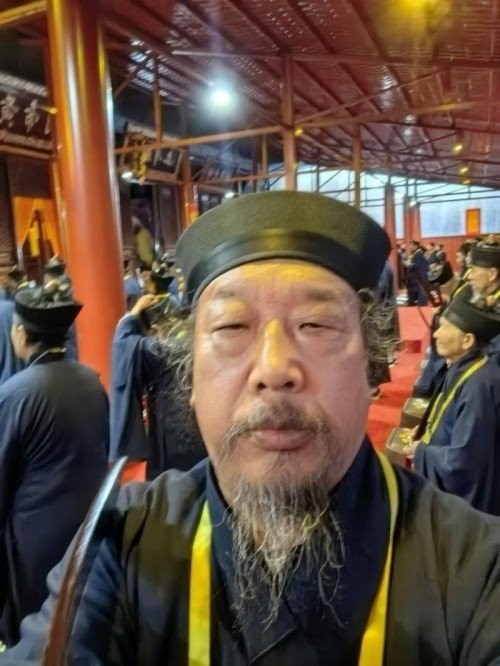 新春特别报道易学泰斗 ——程新宏